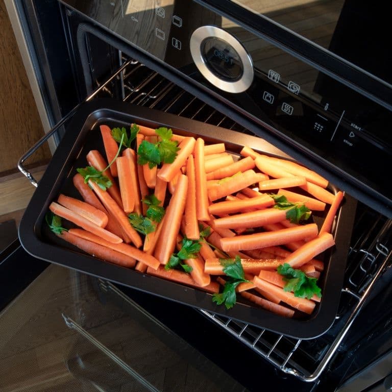 Pendeford Baking Tray - 390x 250 x 15mm
