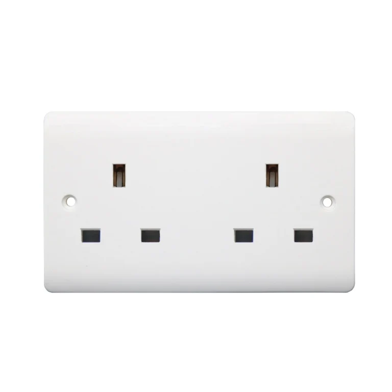 Securlec 2 Gang Unswitched Socket - 13A